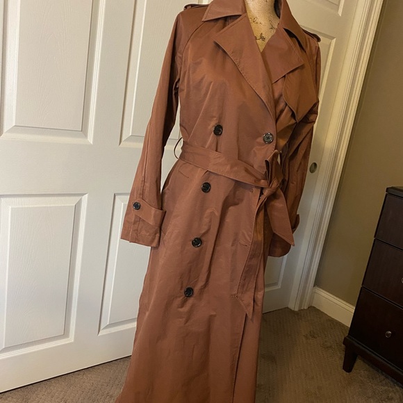 Double Breasted, Belted Women’s Trench Coat - Picture 2 of 7